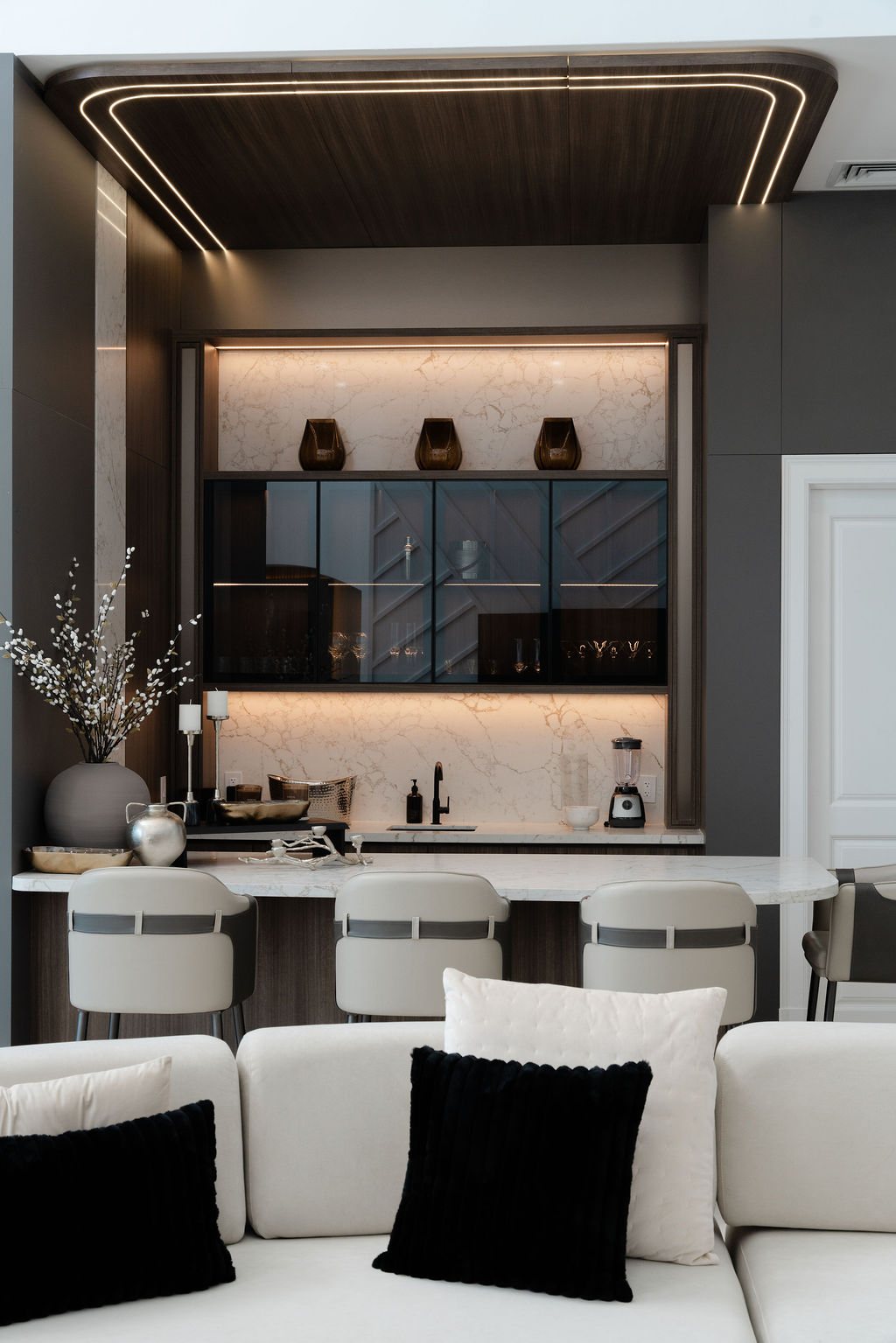 Custom illuminated bar at Bahamas Ocean Club
